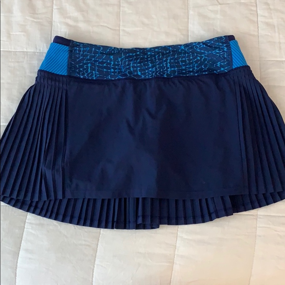 Lululemon Navy pleated skort LIKE NEW